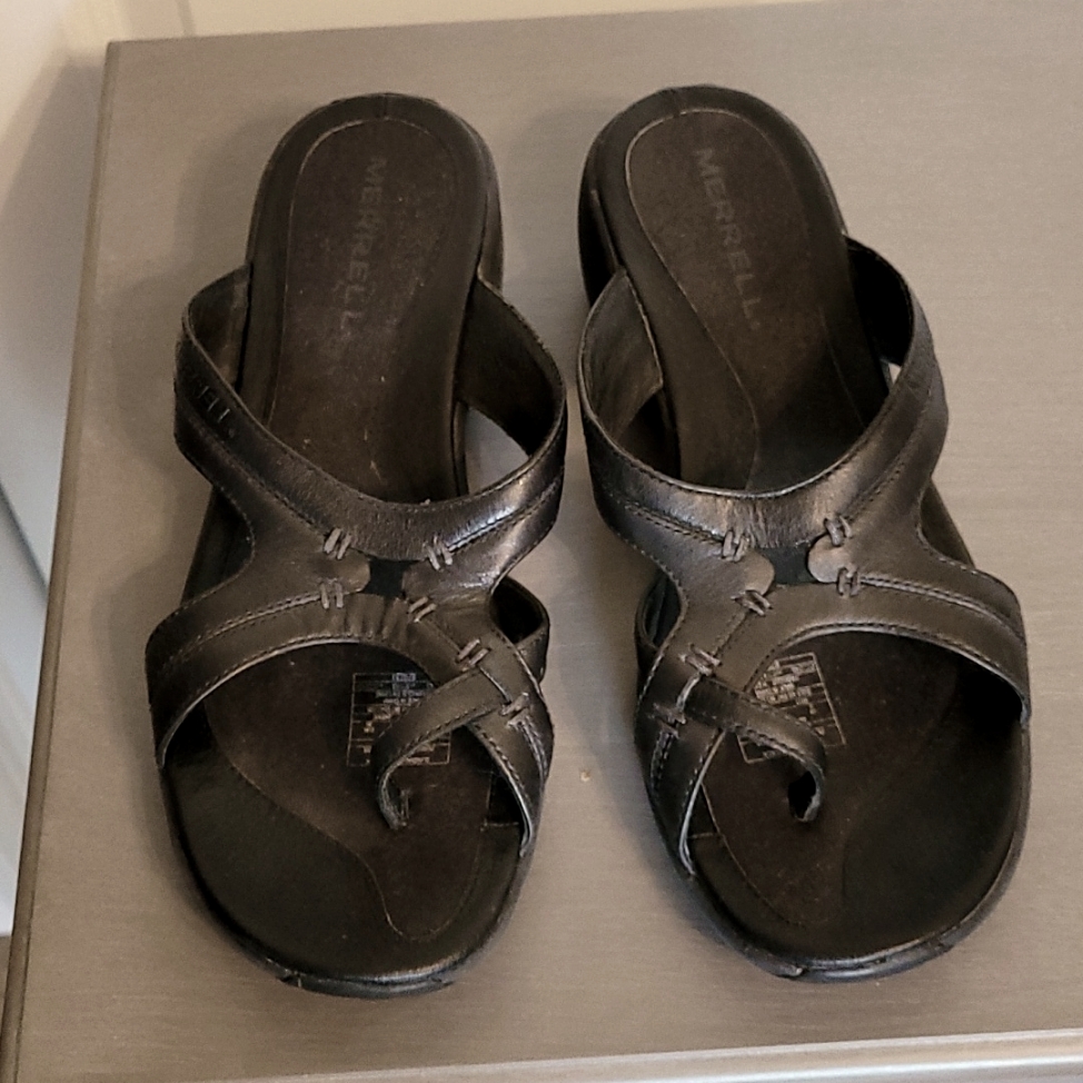 Merrell Black Wedge Sandals